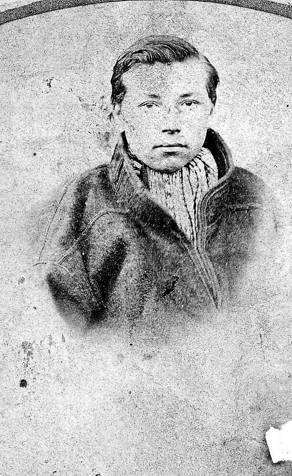 Knut Finnesen bodde i Smalnesbukta Knut Finnesen bodde i Smalnesbukta